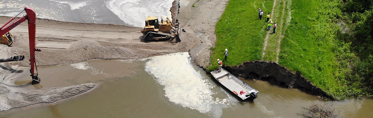 The U.S. Army Corps of Engineers, Omaha District completes an initial breach closure on levee L575 near Percival, IA June 20, 2019.